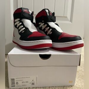 WMNS AIR JORDAN 1 NOVA XX (White/Gym Red-Black)